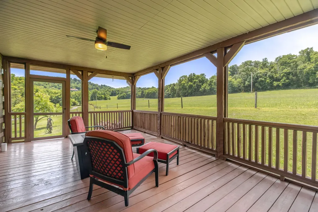391 Bluestocking Hollow Road Shelbyville TN 37160
