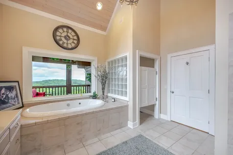 391 Bluestocking Hollow Road Shelbyville TN 37160