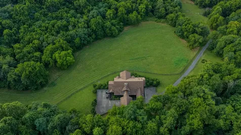 391 Bluestocking Hollow Road Shelbyville TN 37160