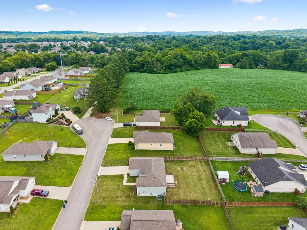 308 Marymont Lane Columbia TN 38401