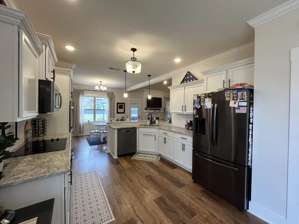 445 Crestwicke Court Clarksville TN 37043