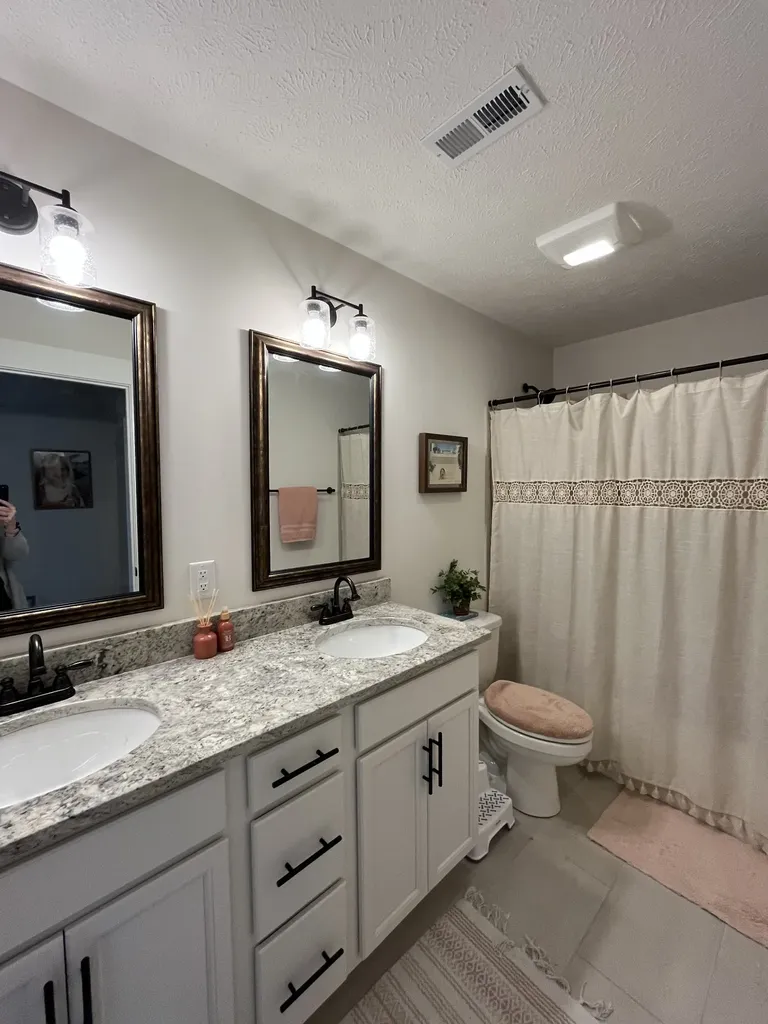 445 Crestwicke Court Clarksville TN 37043