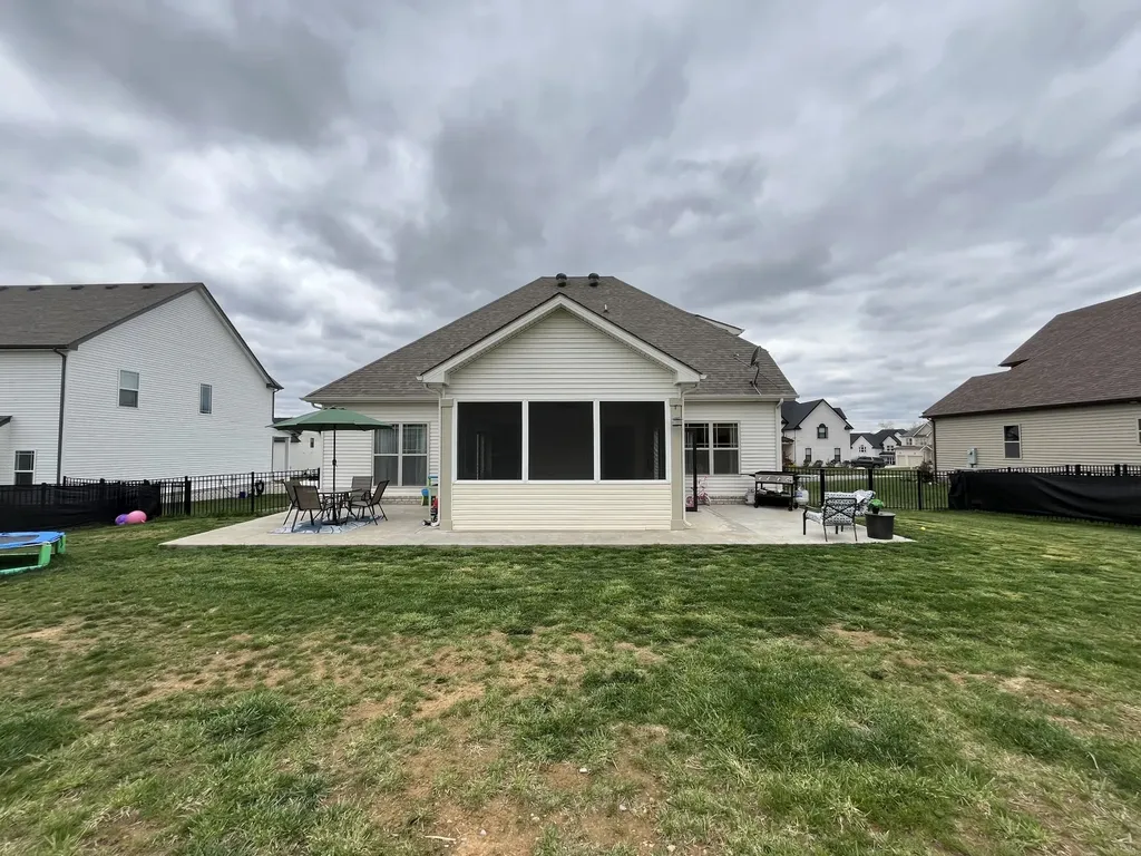 445 Crestwicke Court Clarksville TN 37043