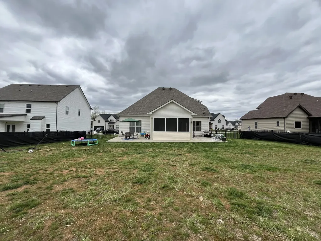 445 Crestwicke Court Clarksville TN 37043