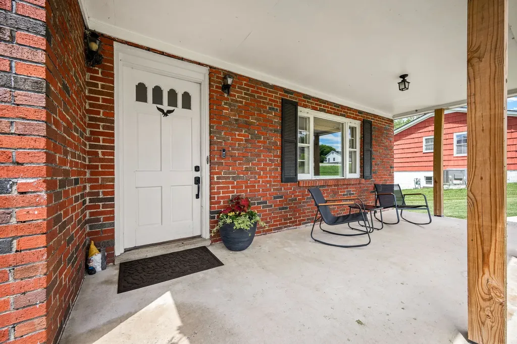 412 Lehman Street Woodbury TN 37190