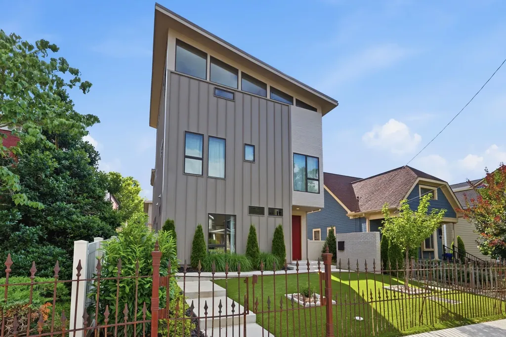 1603 5th Ave, N Nashville TN 37208