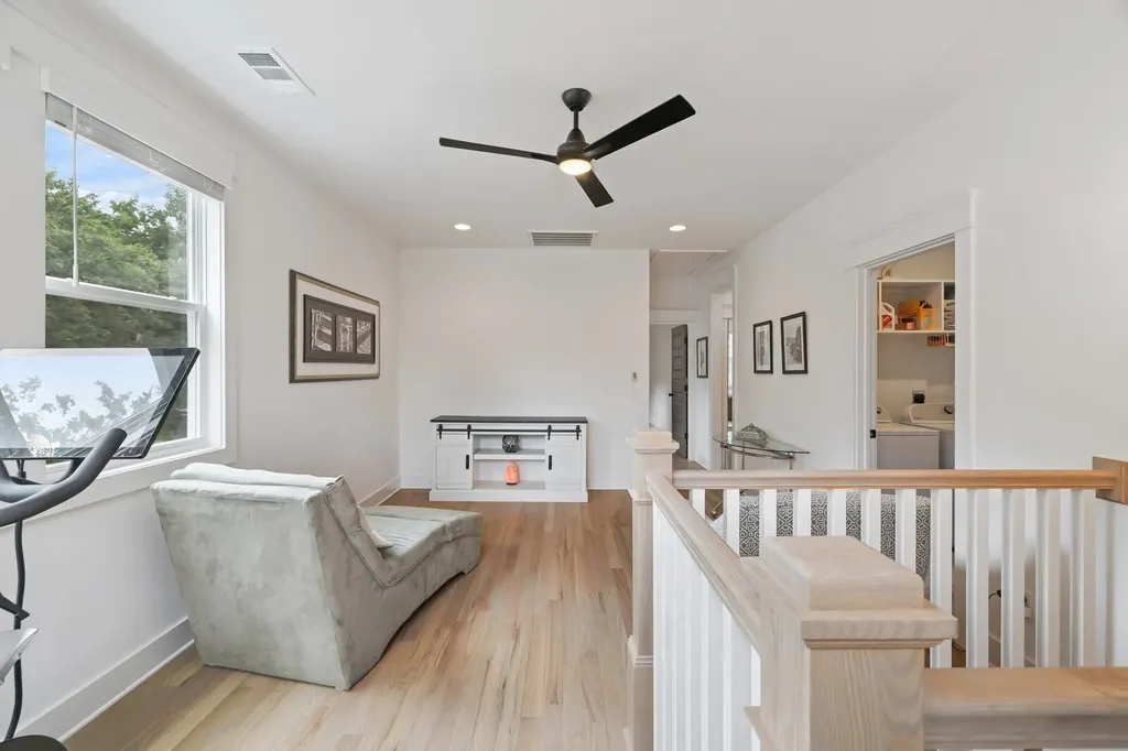 4018B Woodmont Boulevard Nashville TN 37205