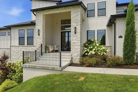 6132 Lookaway Circle Franklin TN 37067