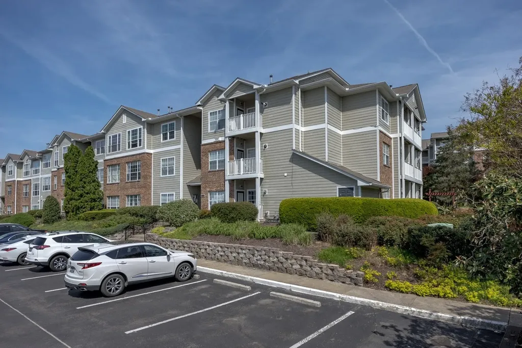 2025 Woodmont Boulevard Nashville TN 37215