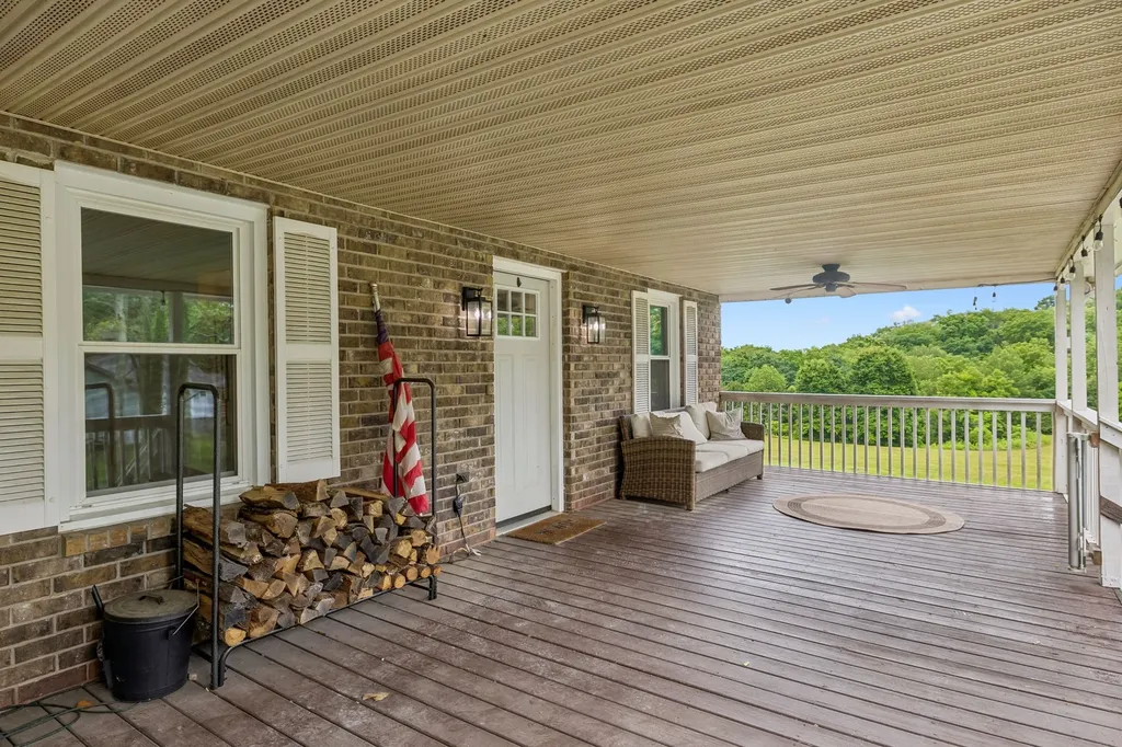 2758 Standing Oak Drive Thompsons Station TN 37179