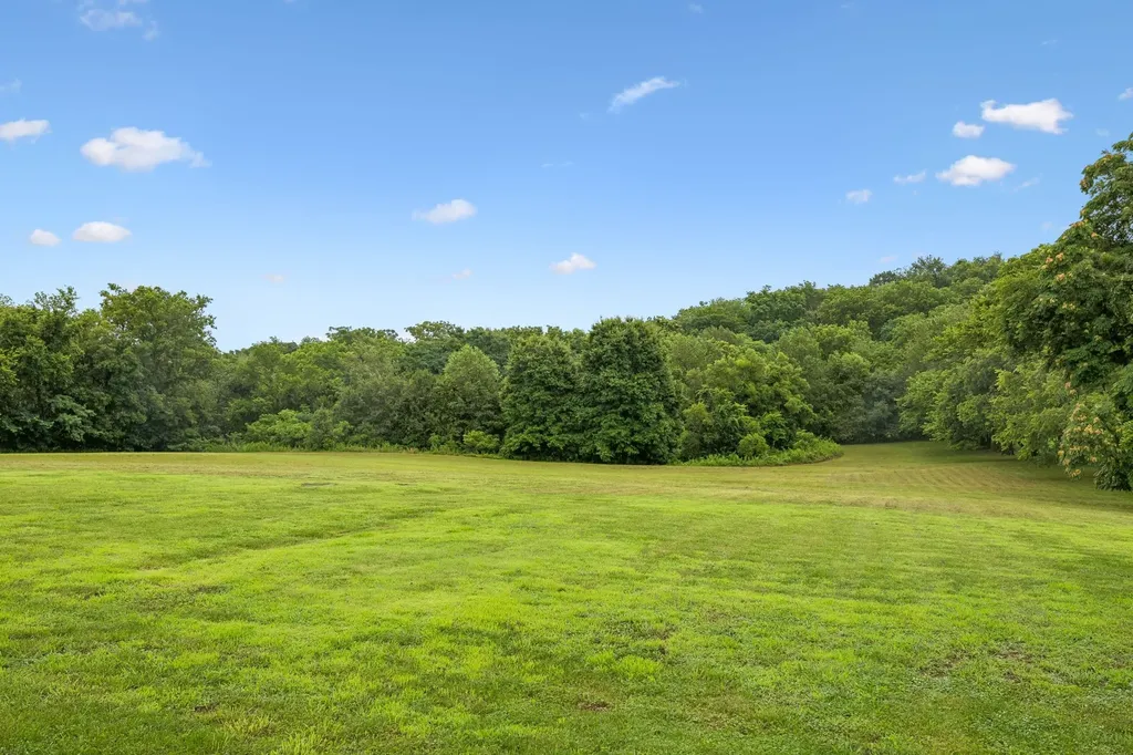 2758 Standing Oak Drive Thompsons Station TN 37179