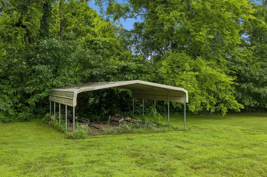 2758 Standing Oak Drive Thompsons Station TN 37179
