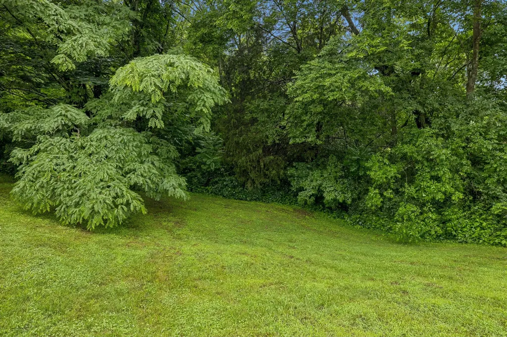 2758 Standing Oak Drive Thompsons Station TN 37179