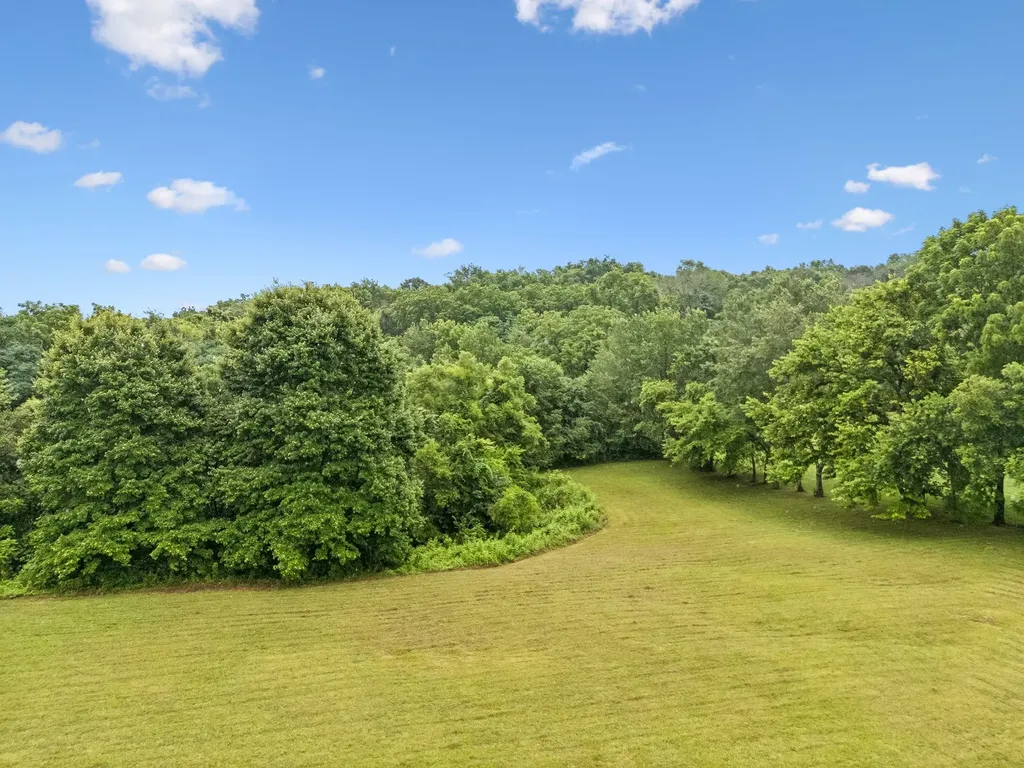 2758 Standing Oak Drive Thompsons Station TN 37179