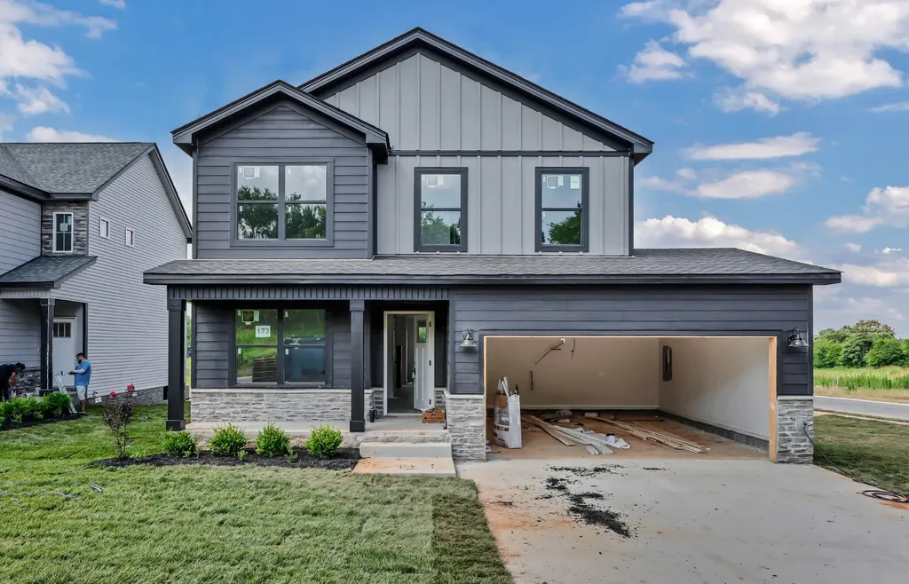 2812 Brewster Drive Clarksville TN 37042