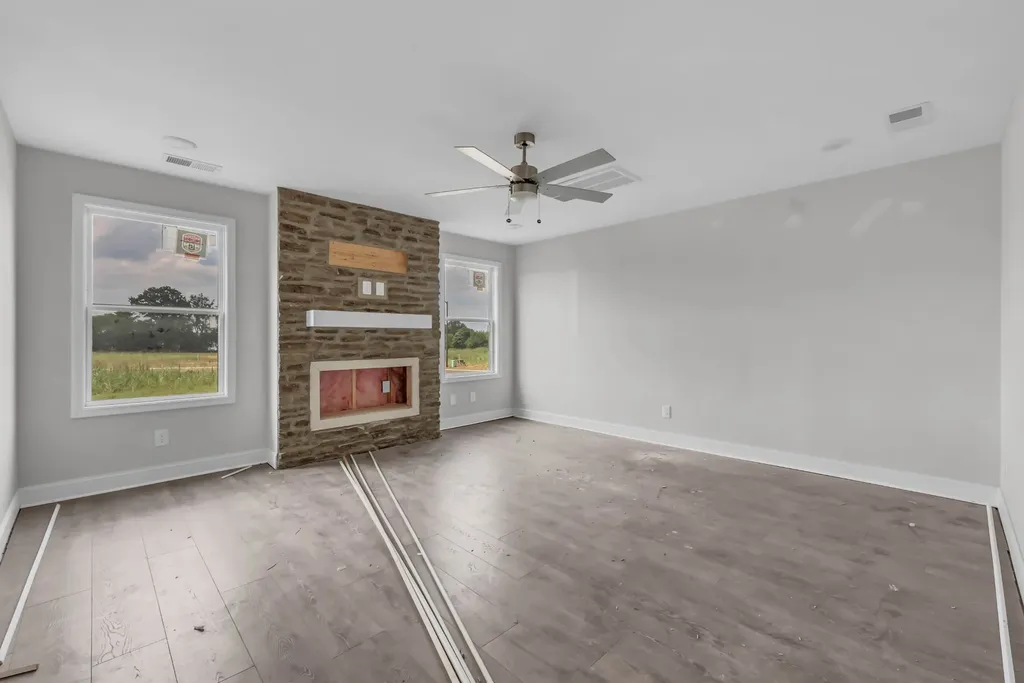 2812 Brewster Drive Clarksville TN 37042