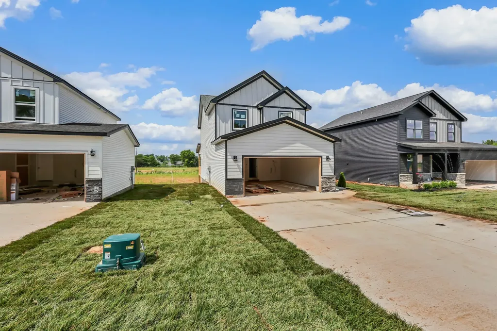 2808 Brewster Drive Clarksville TN 37042