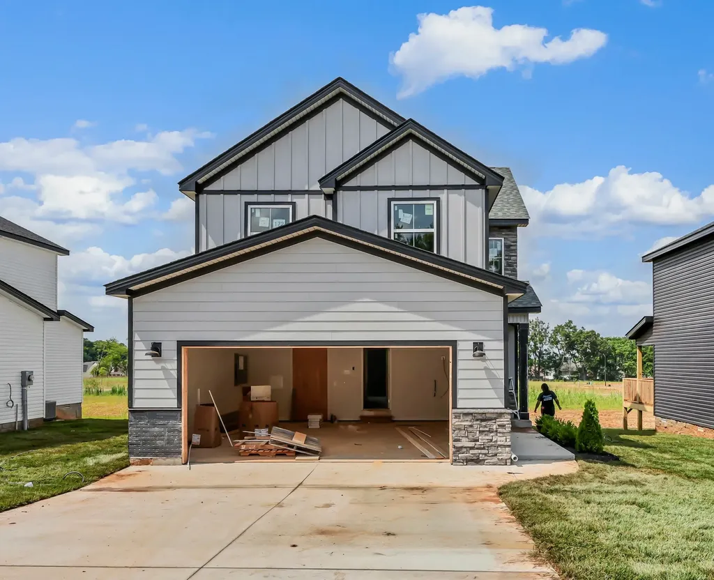 2808 Brewster Drive Clarksville TN 37042