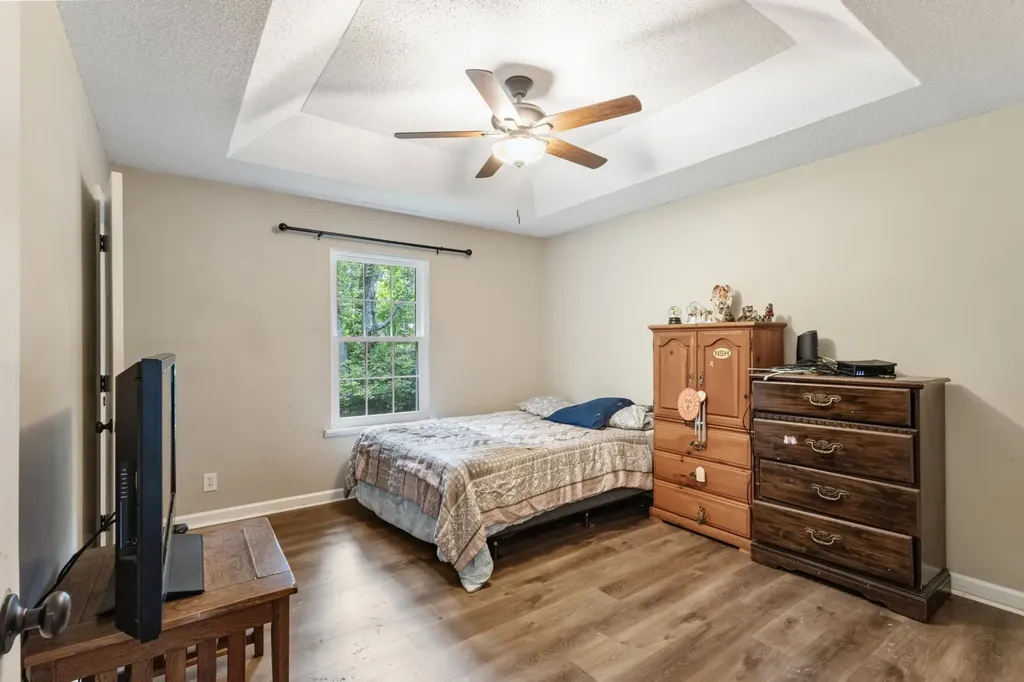 423 Donna Drive Clarksville TN 37042