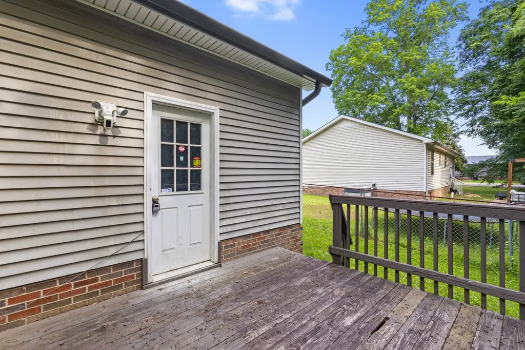 423 Donna Drive Clarksville TN 37042
