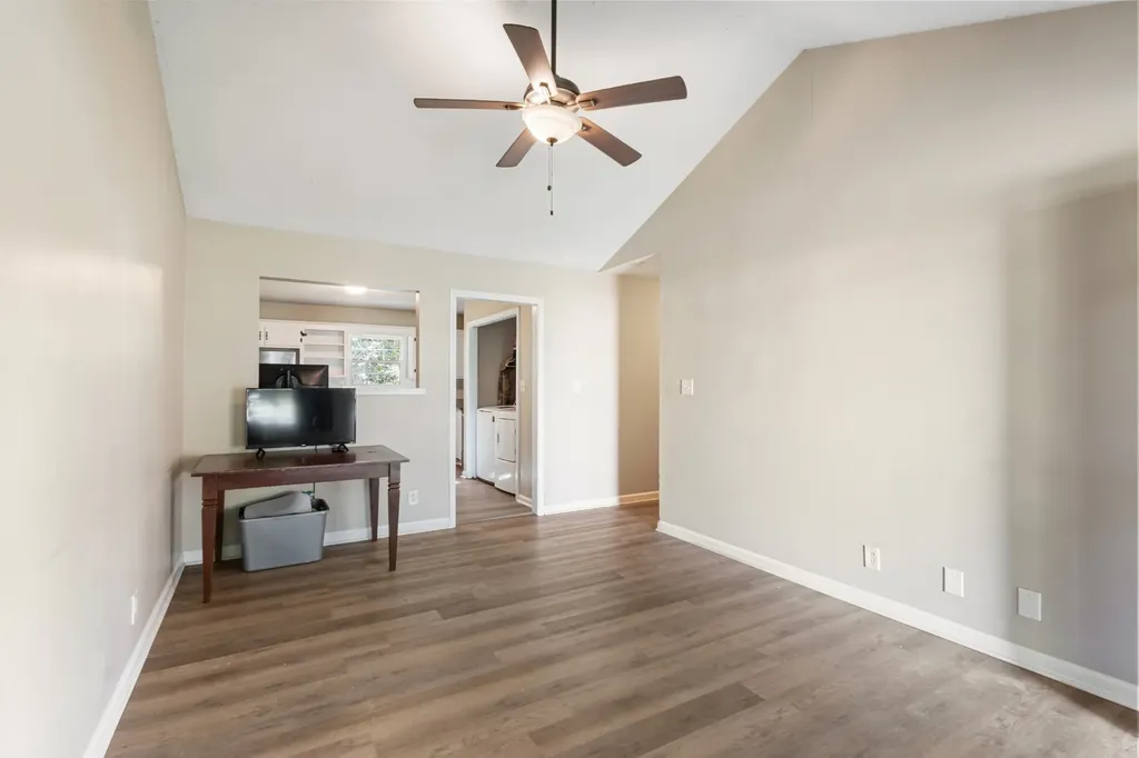 423 Donna Drive Clarksville TN 37042
