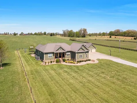3988 Fykes Grove Road Cedar Hill TN 37032