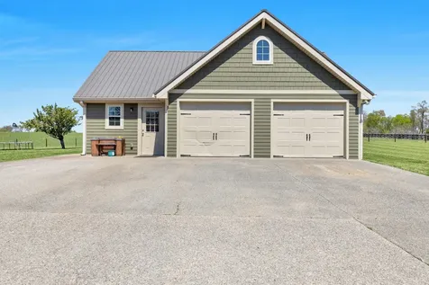 3988 Fykes Grove Road Cedar Hill TN 37032