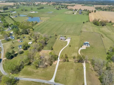 3988 Fykes Grove Road Cedar Hill TN 37032