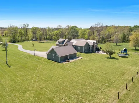 3988 Fykes Grove Road Cedar Hill TN 37032