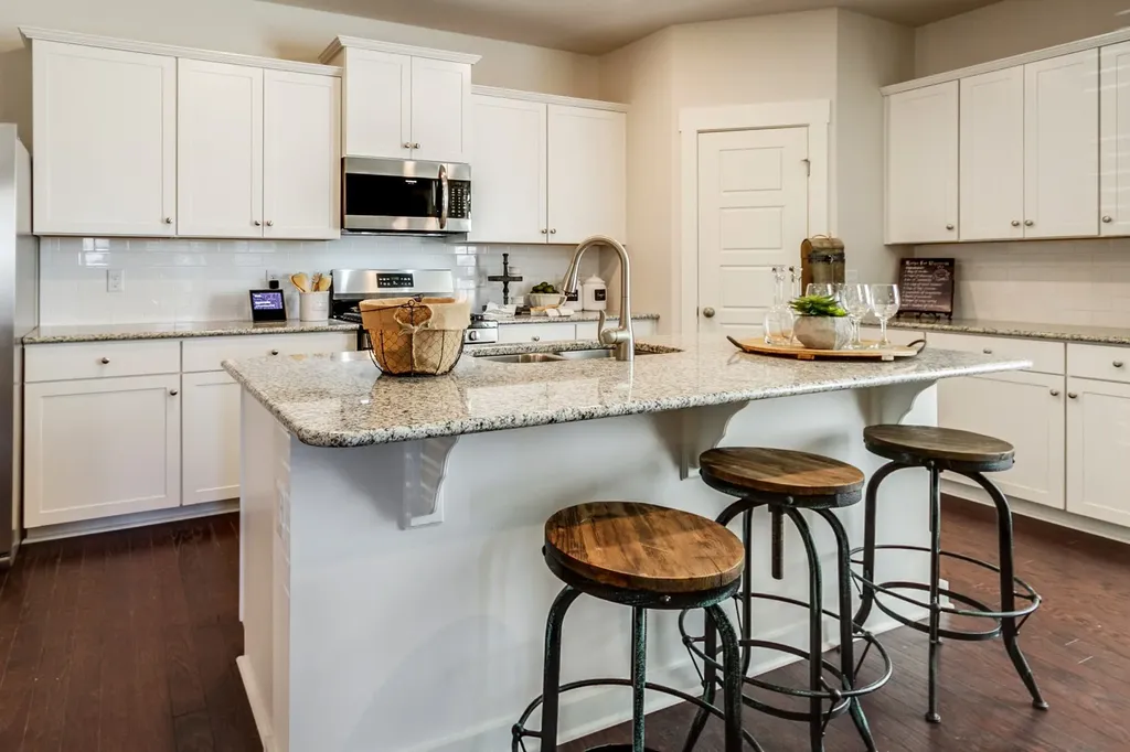 588 Foxglove Lane Clarksville TN 37043