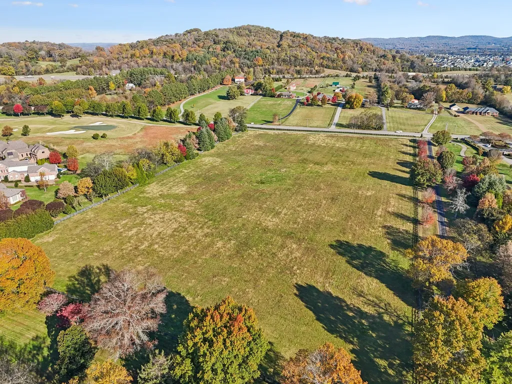6435 Eudailey Covington Road College Grove TN 37046