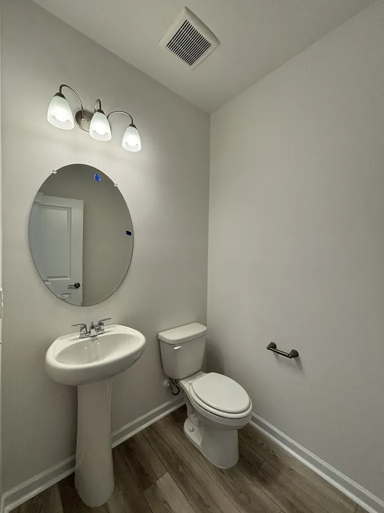 207 Land Breeze Drive La Vergne TN 37086