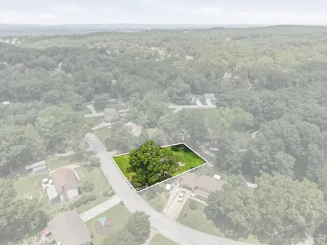 9511 Timberlog Drive Chattanooga TN 37421