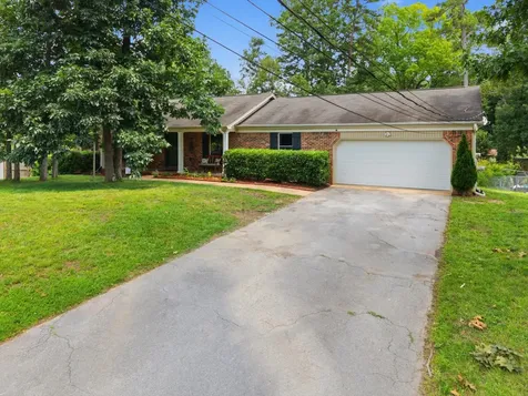 9511 Timberlog Drive Chattanooga TN 37421
