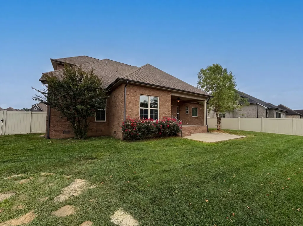 1423 Rhonda Drive Christiana TN 37037