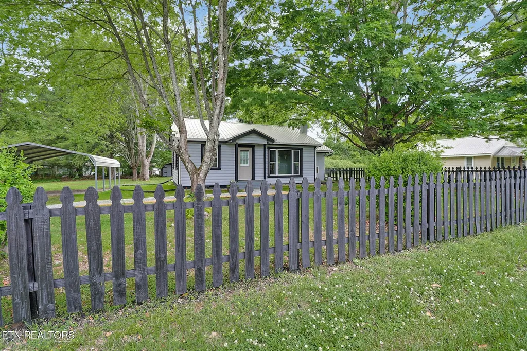 538 Harding Road Jamestown TN 38556