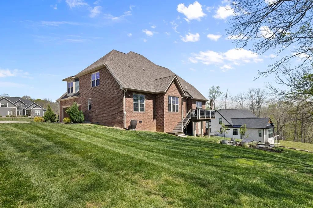 3046 Wedgewood Drive Greenbrier TN 37073