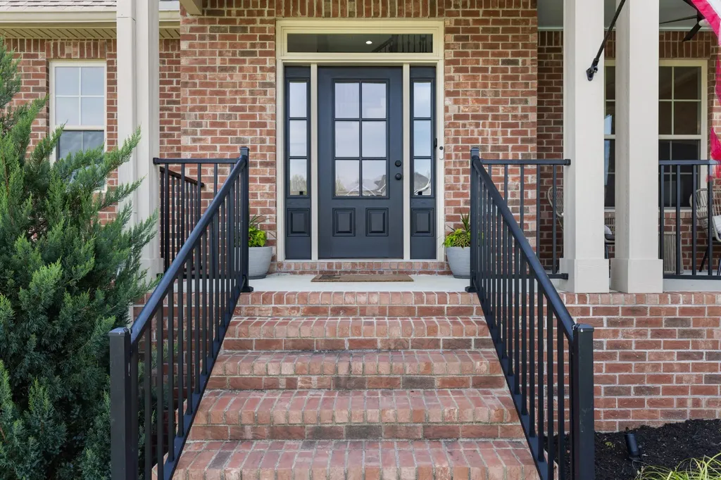 3046 Wedgewood Drive Greenbrier TN 37073