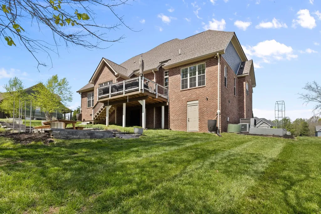 3046 Wedgewood Drive Greenbrier TN 37073