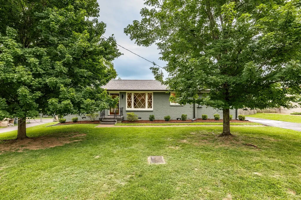 1934 Valley Park Drive Nashville TN 37216