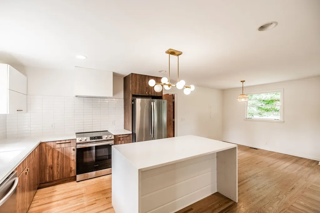 1934 Valley Park Drive Nashville TN 37216