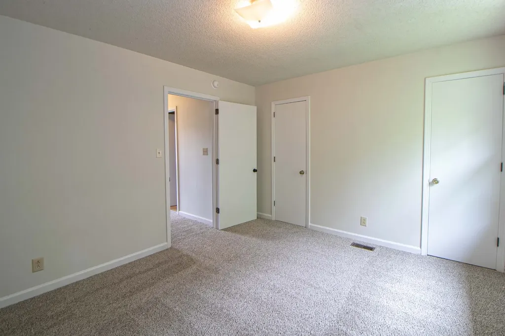 814 Golfview Place #E Clarksville TN 37043