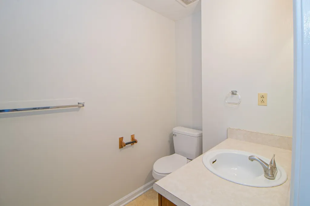 814 Golfview Place #E Clarksville TN 37043