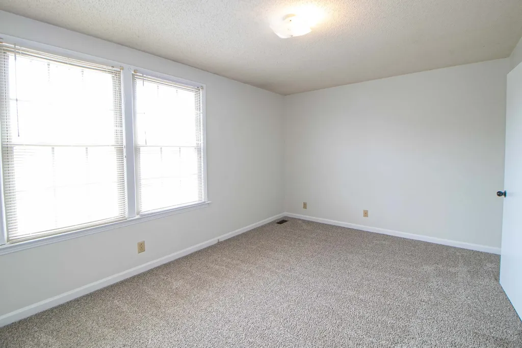 814 Golfview Place #E Clarksville TN 37043
