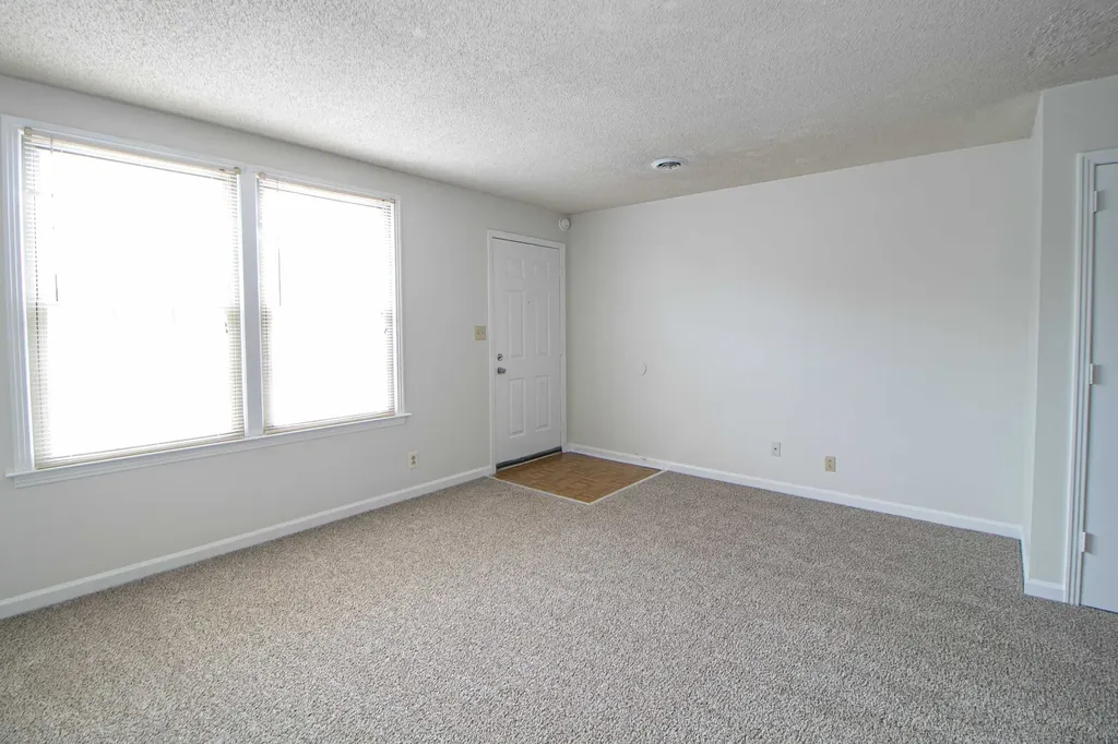 814 Golfview Place #E Clarksville TN 37043