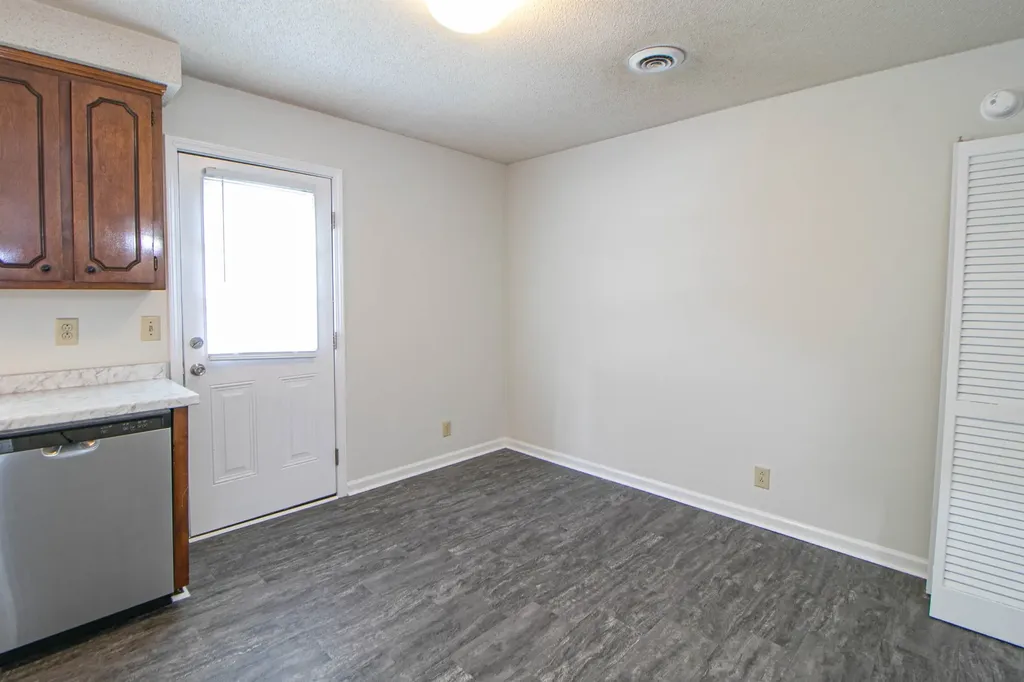 814 Golfview Place #E Clarksville TN 37043