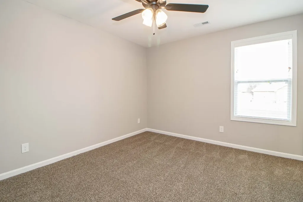 1115 Hillwood Drive #H3 Clarksville TN 37040