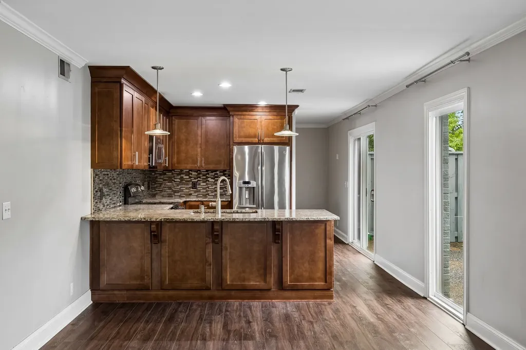 1900 Richard Jones Road Nashville TN 37215