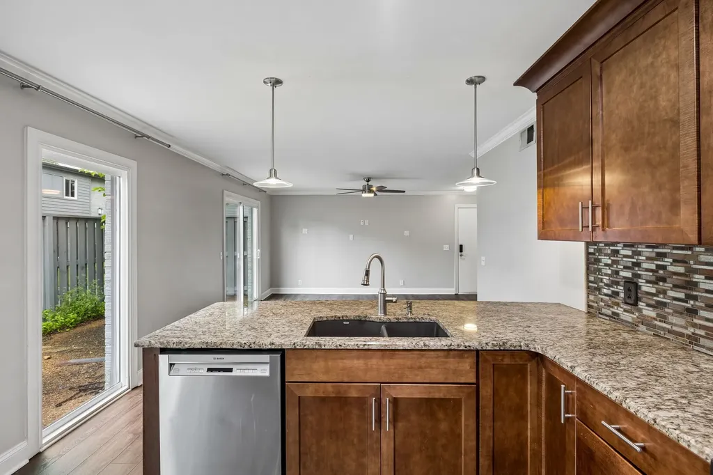 1900 Richard Jones Road Nashville TN 37215