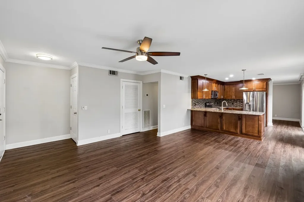1900 Richard Jones Road Nashville TN 37215